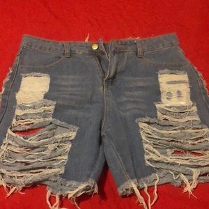 Ripped jeans never worn didn’t fit